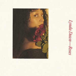 美女不穿衣服，露出奶头网站视频
