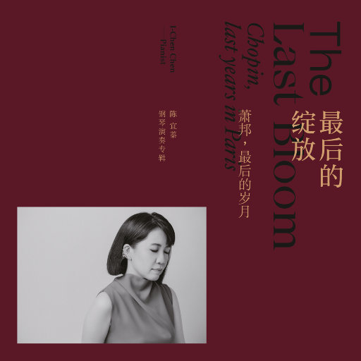 美女不穿衣服，露出奶头网站视频
